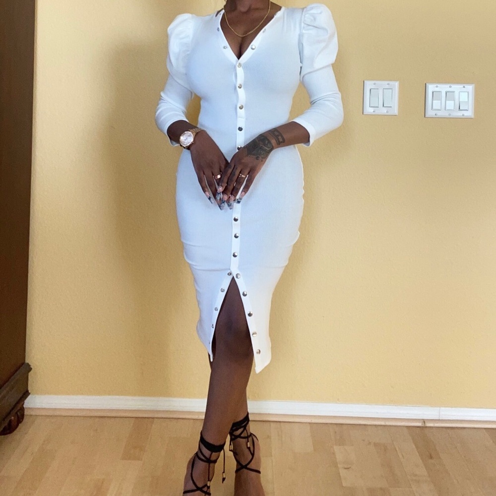 NWT Fashionova Ribbed Puff Sleeve Midi Dress